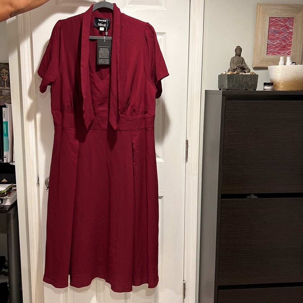 Mod cloth x Collectif plus size dress - Picture 3 of 8